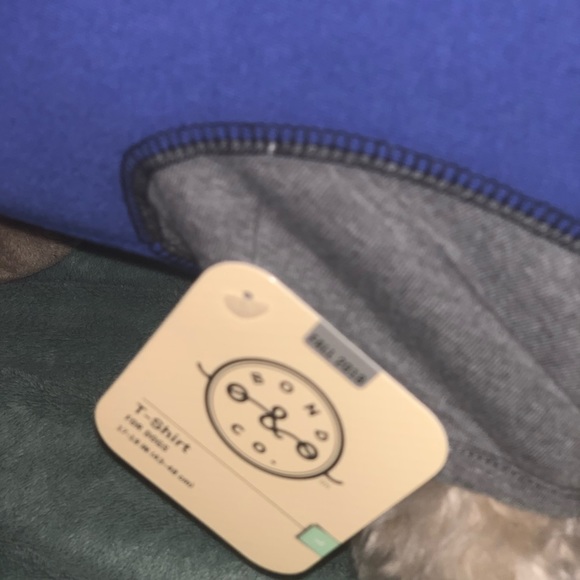 Dogs T-Shirt. - Picture 4 of 9